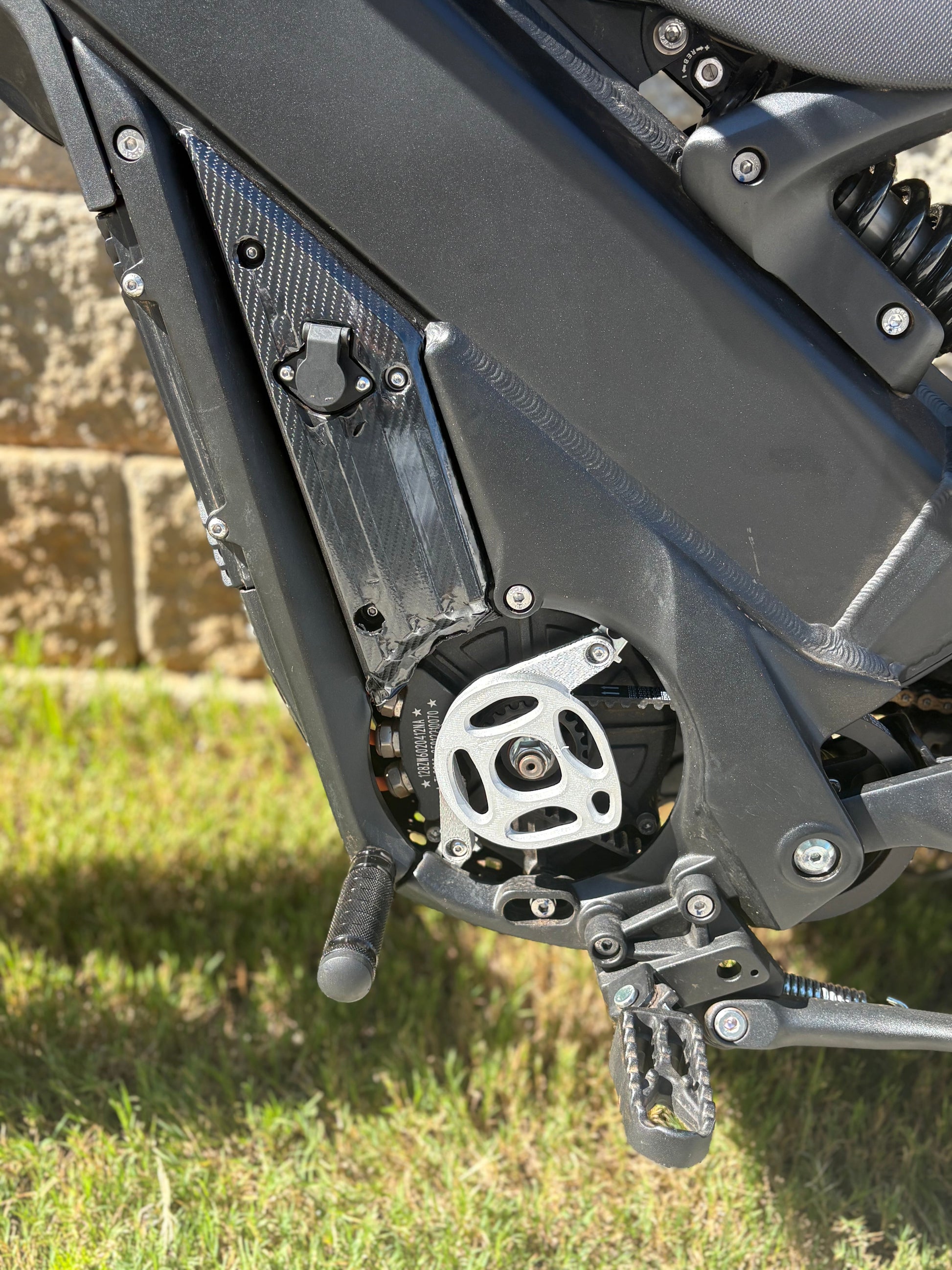 Talaria X3 Carbon Side panel wrap