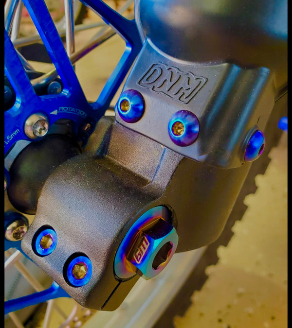 E-moto pinch bolts(4pc)